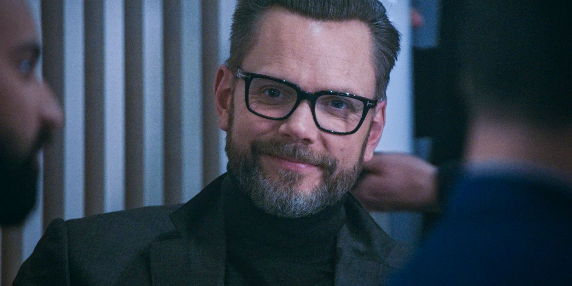 Chef David (Joel McHale) smiling at Carmy in The Bear Season 3 Episode 10