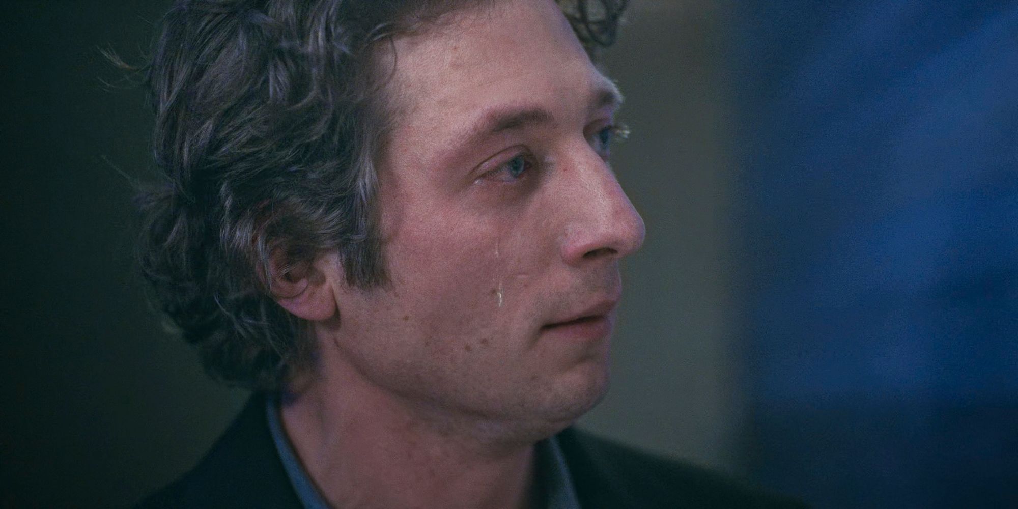 Carmy (Jeremy Allen White) crying tears of joy over the recognition from Chef David in The Bear Season 3 Episode 10