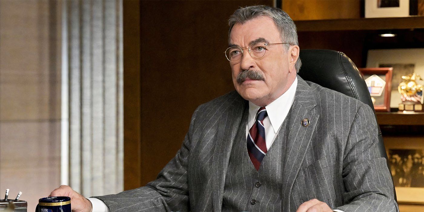 Tom Selleck at his desk in a scene from Blue Bloods