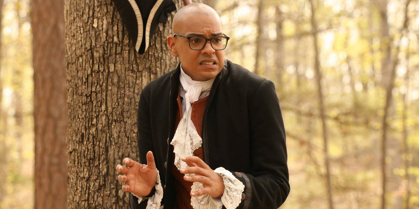 Yassir Lester cowers in fear while wearing colonial garb in Drunk History