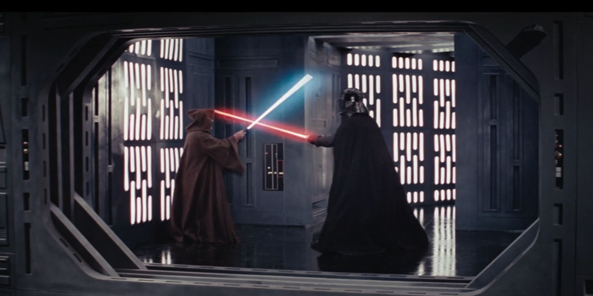 Ben Kenobi lutando contra Darth Vader na Estrela da Morte em Star Wars: Episódio IV - Uma Nova Esperança