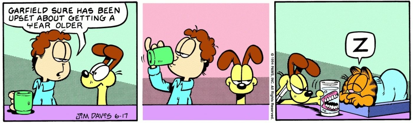 Odie desliza um par de dentaduras ao lado da cama de Garfield para lembrá-lo de que está velho.