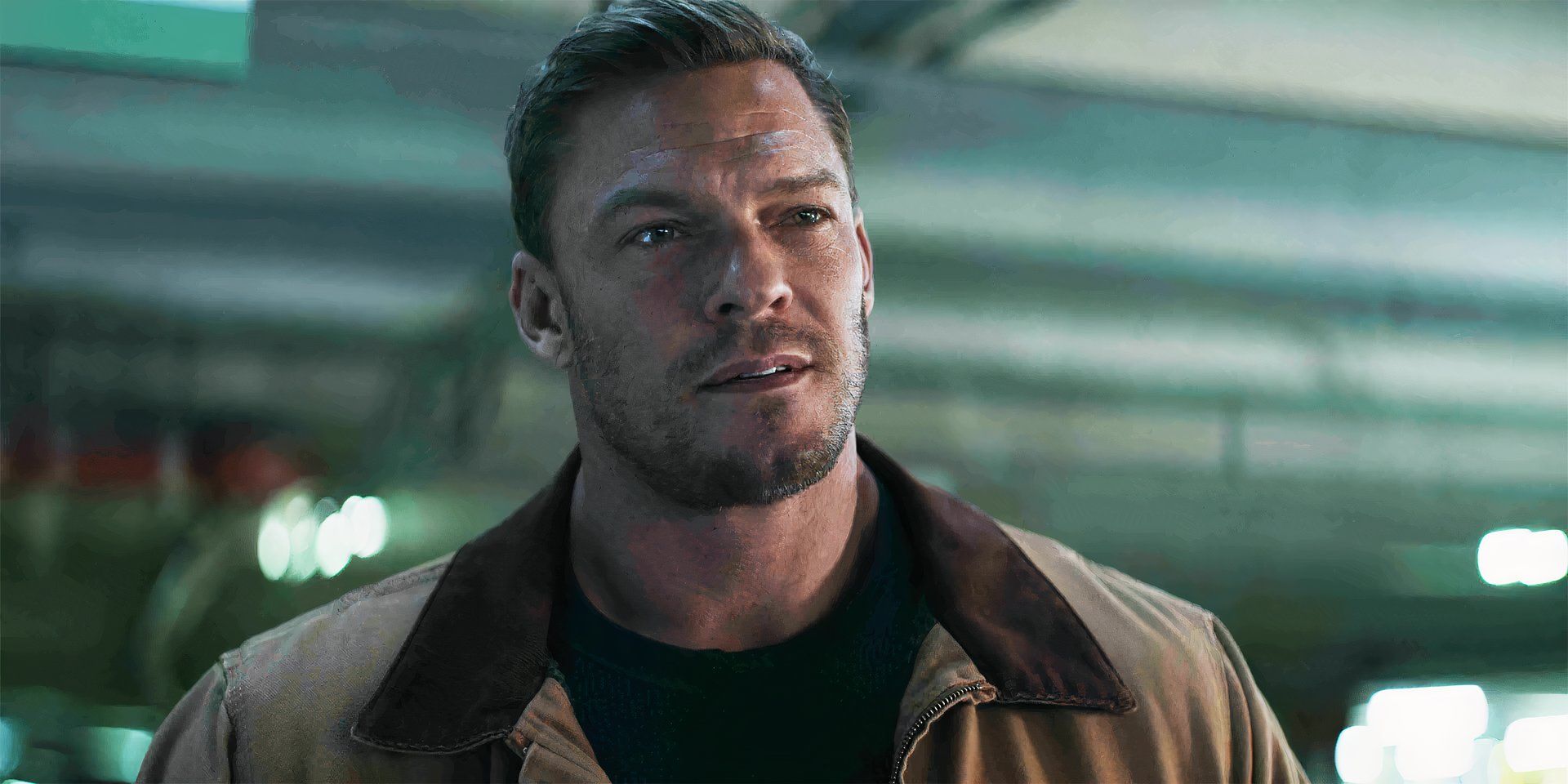 Alan Ritchson as Reacher in Jack Reacher season 2, episode 2