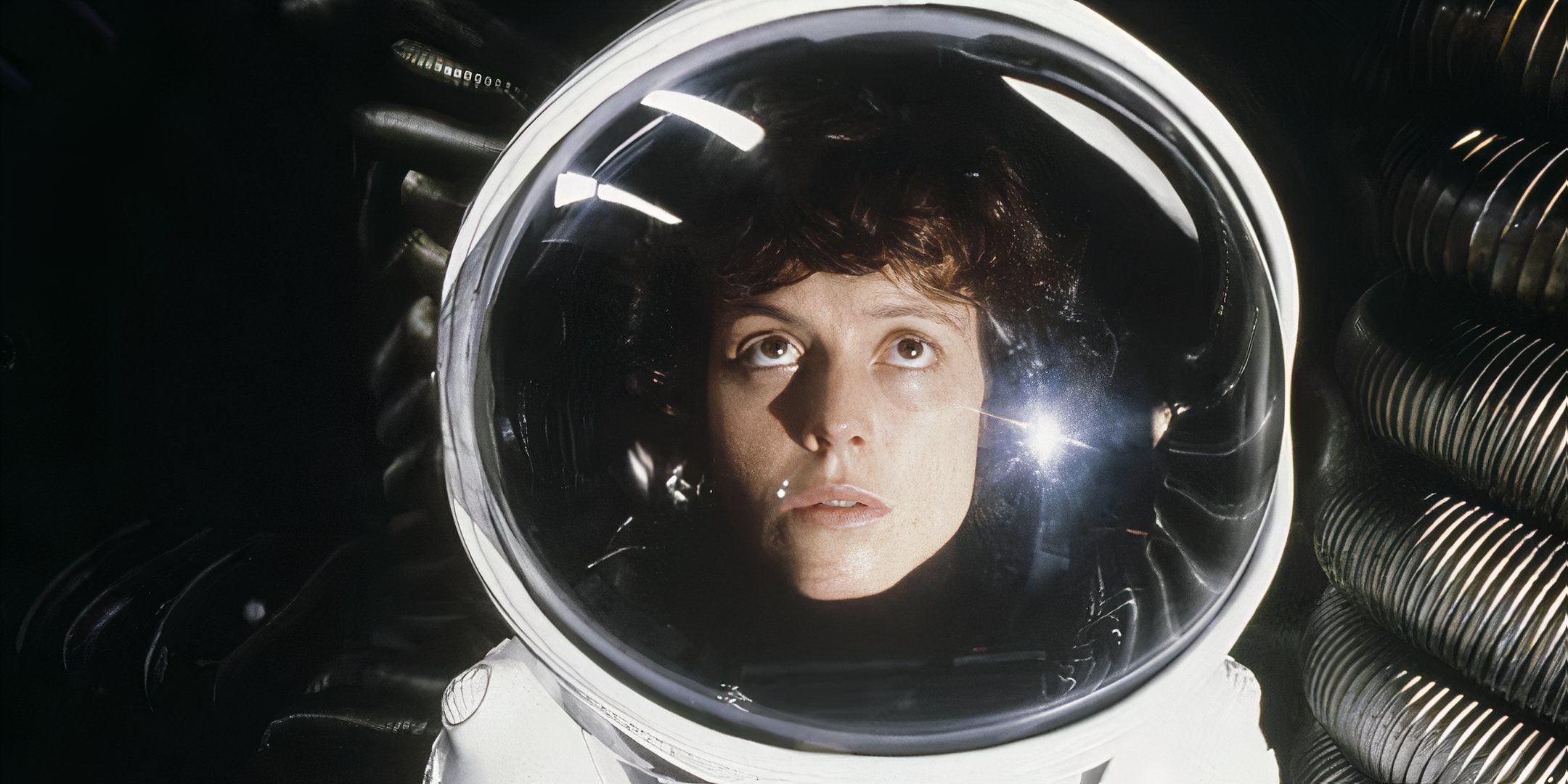 Aliens Massive Franchise Retcon Risks Making Ripleys Entire Story Pointless