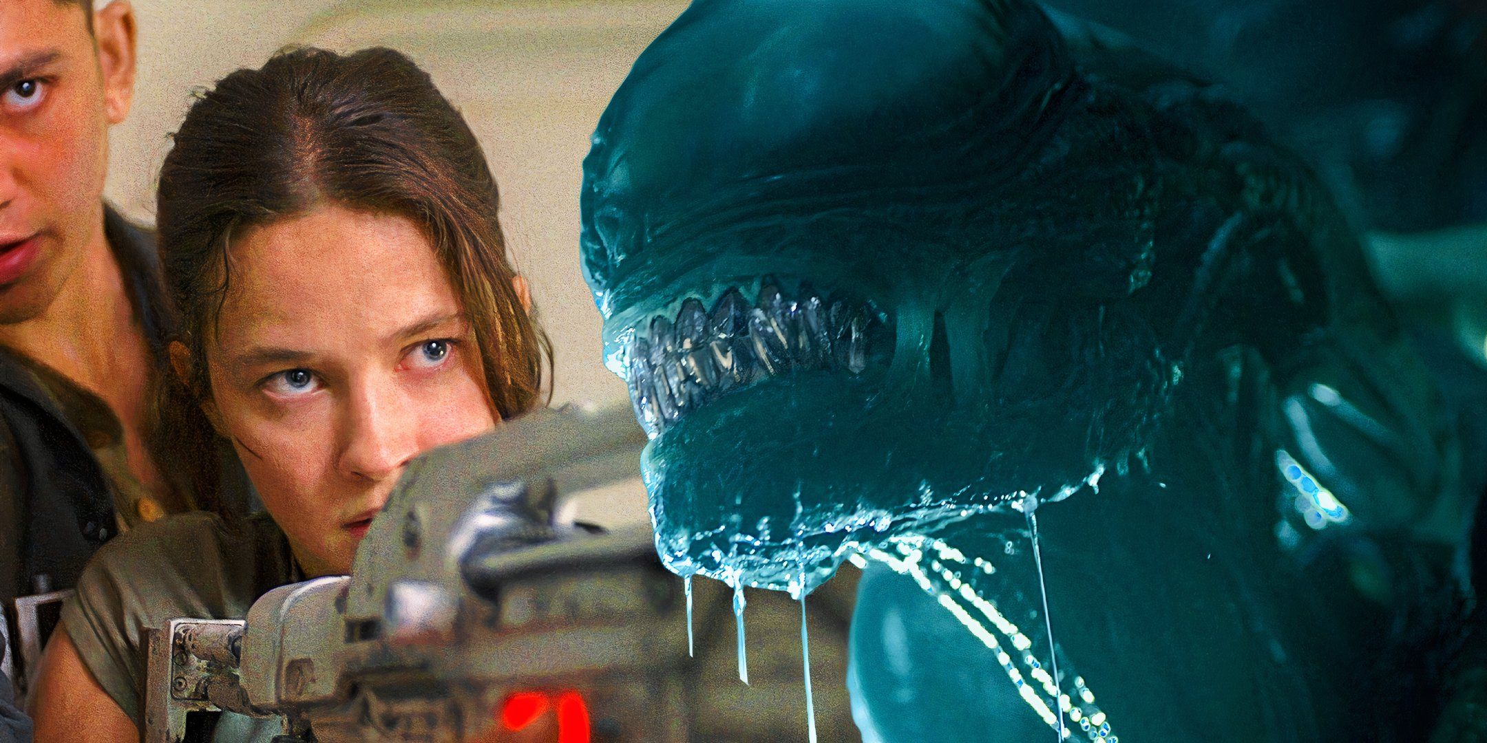 Cailey Spaeny hält in Alien: Romulus eine Waffe und einen Xenomorph in der Hand