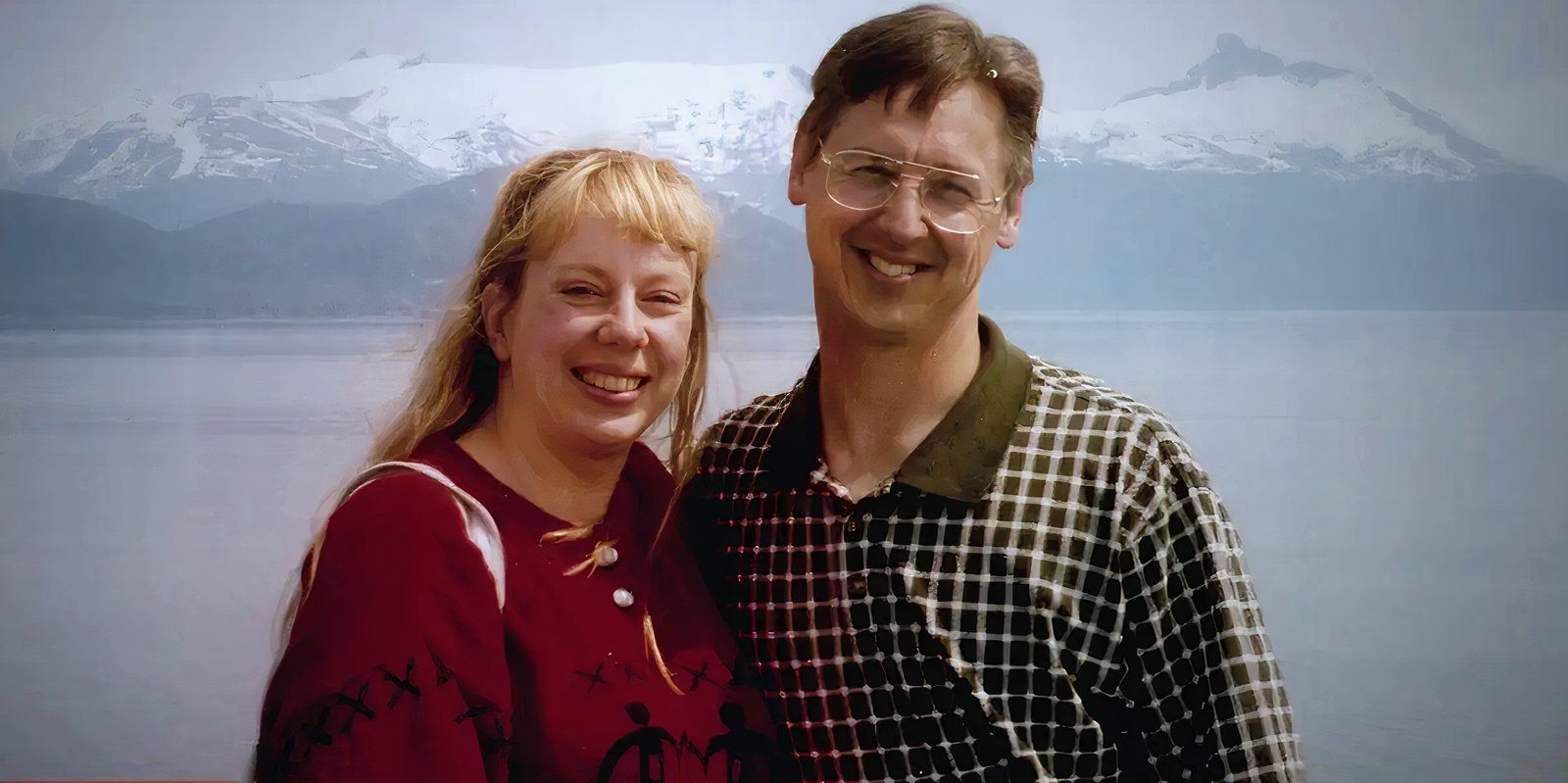 Bruce and Jana Koklich smile together in a photo shown on Homicide: Los Angeles.