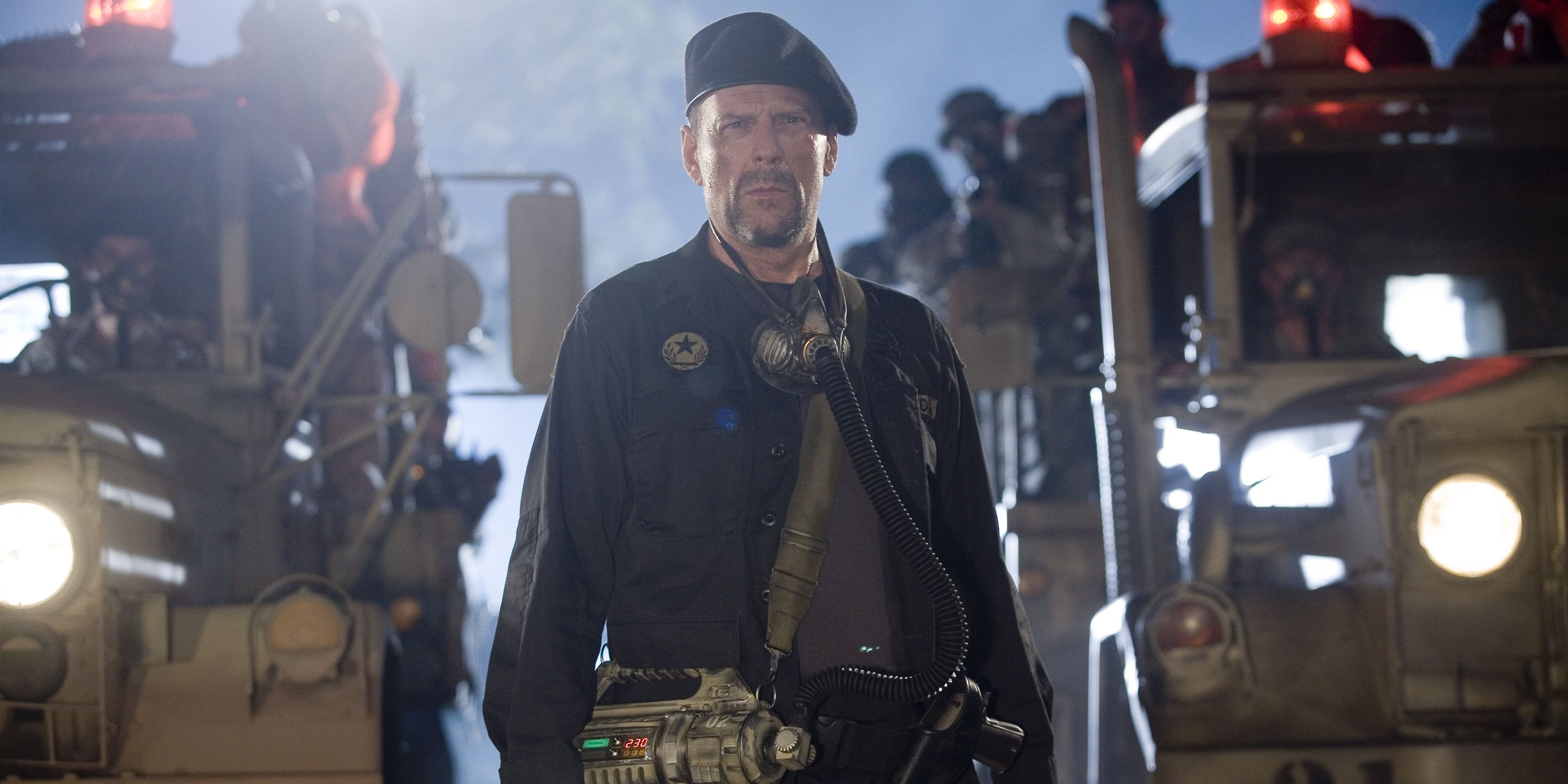 Bruce Willis como Tenente Muldoon do Planeta Terror