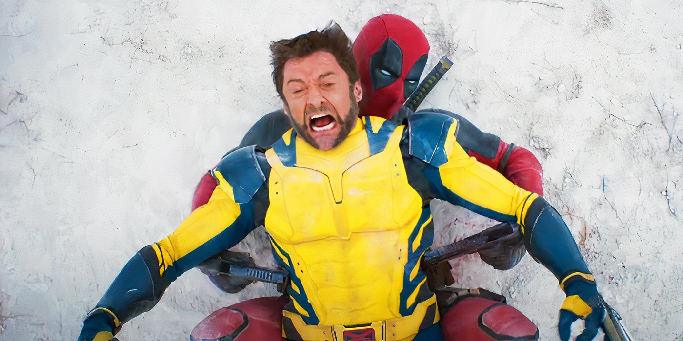 Deadpool atirando em Wolverine no chão em Deadpool & Wolverine