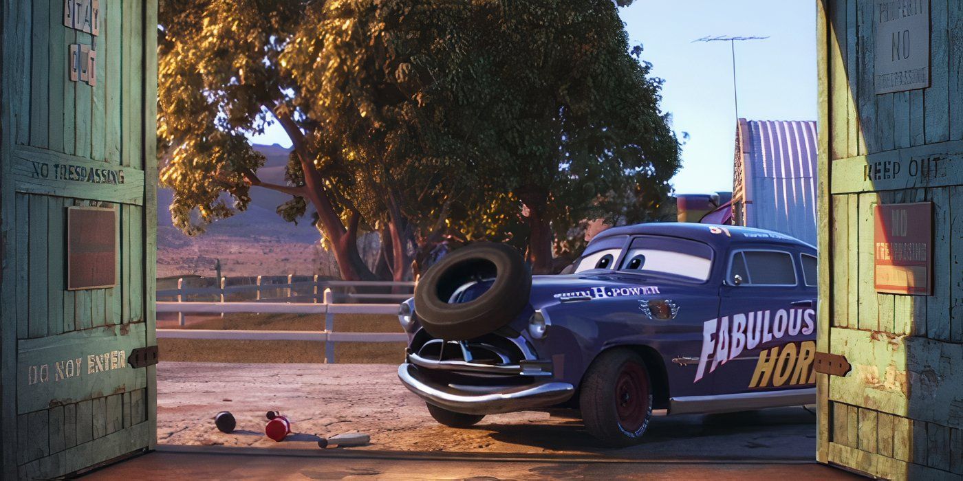 Doc Hudson (Paul Newman) equilibrando um pneu no capô em Carros 3.
