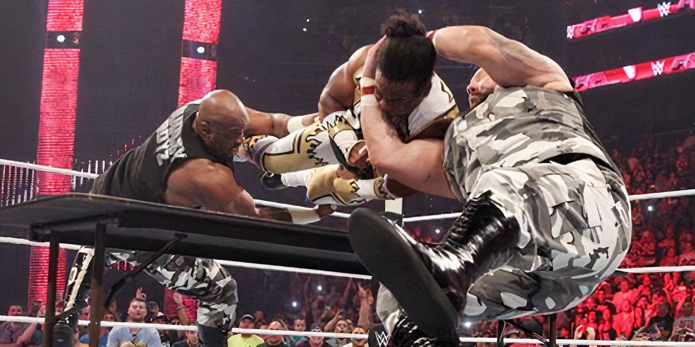 10 Best Finishers In WWE History