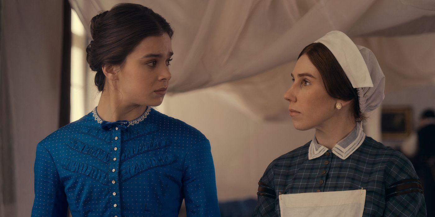 Emily Dickinson (Hailee Steinfeld) e Louisa May Alcott (Zosia Mamet) em uma tenda de hospital na terceira temporada de Dickinson