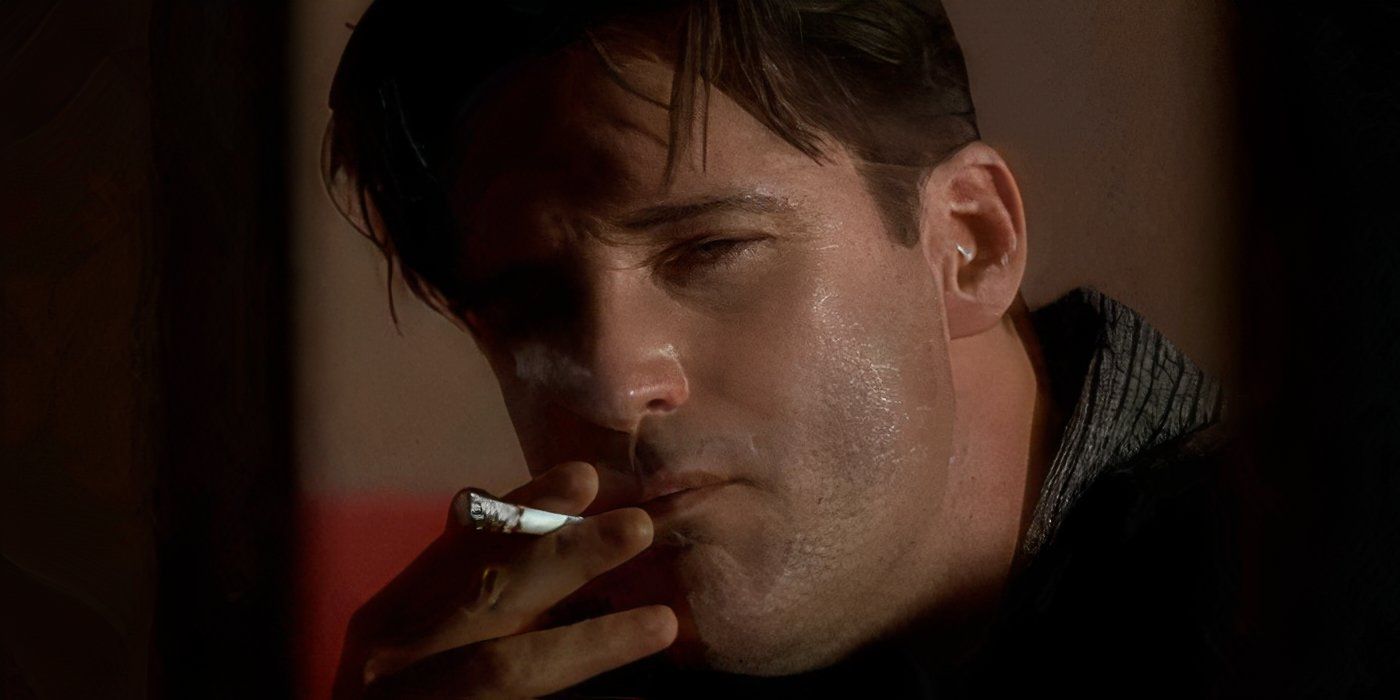 Keanu Reeves Smokes In These 2 Movies, But Does He Smoke In Real Life?