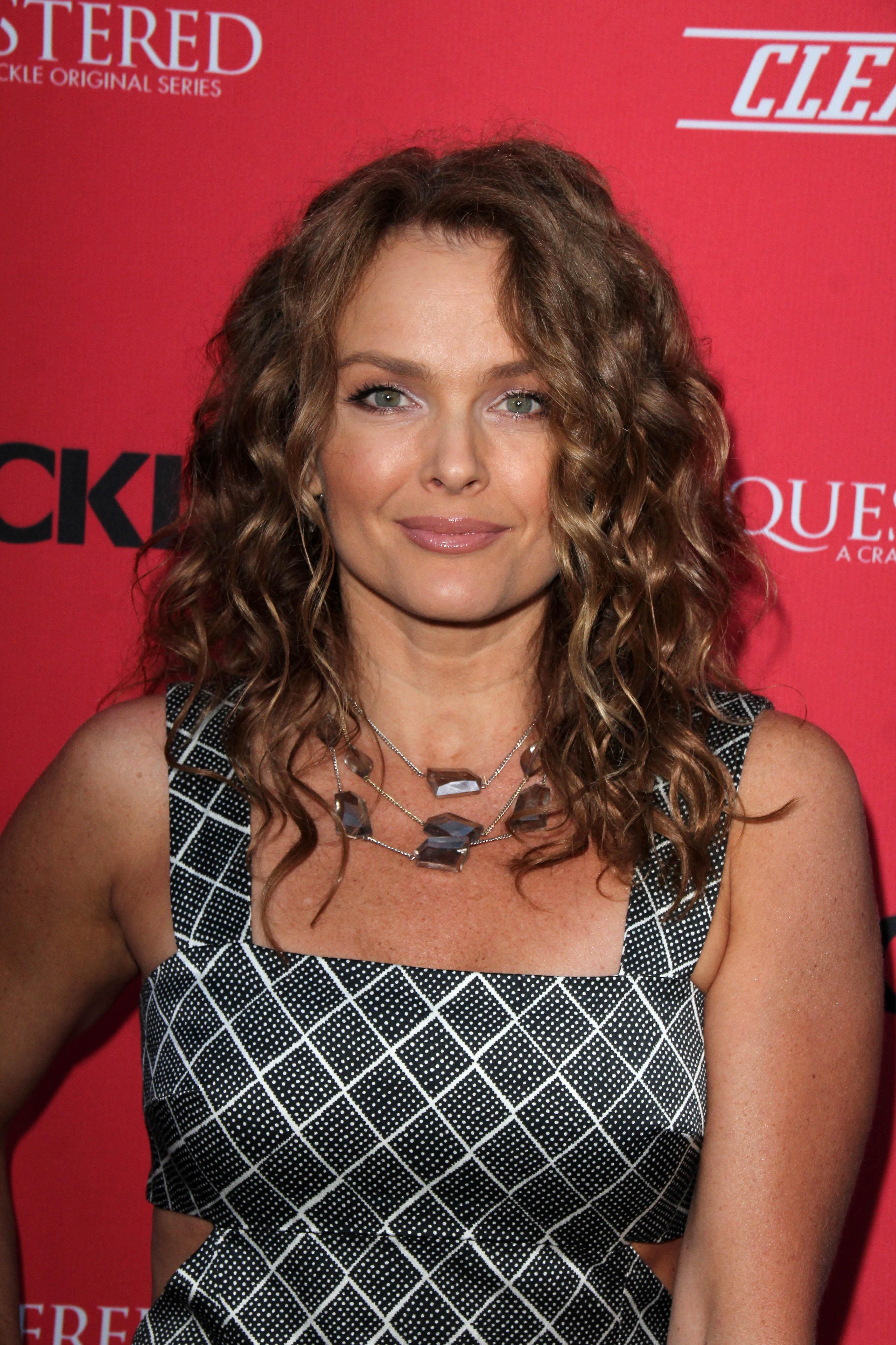 Dina Meyer | ScreenRant