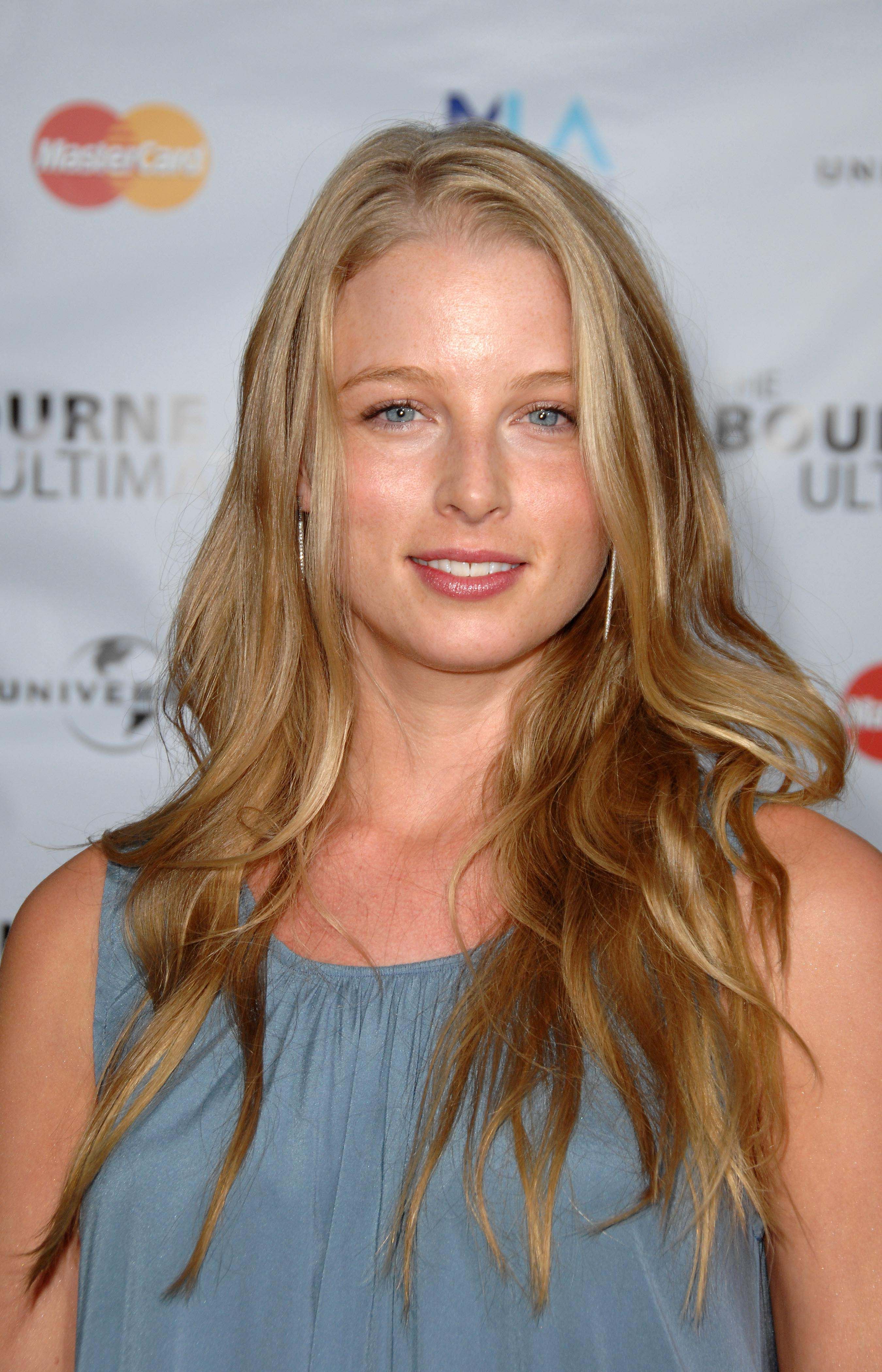 Headshot Of Rachel Nichols