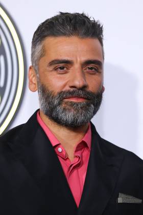 Headshot Of Oscar Isaac