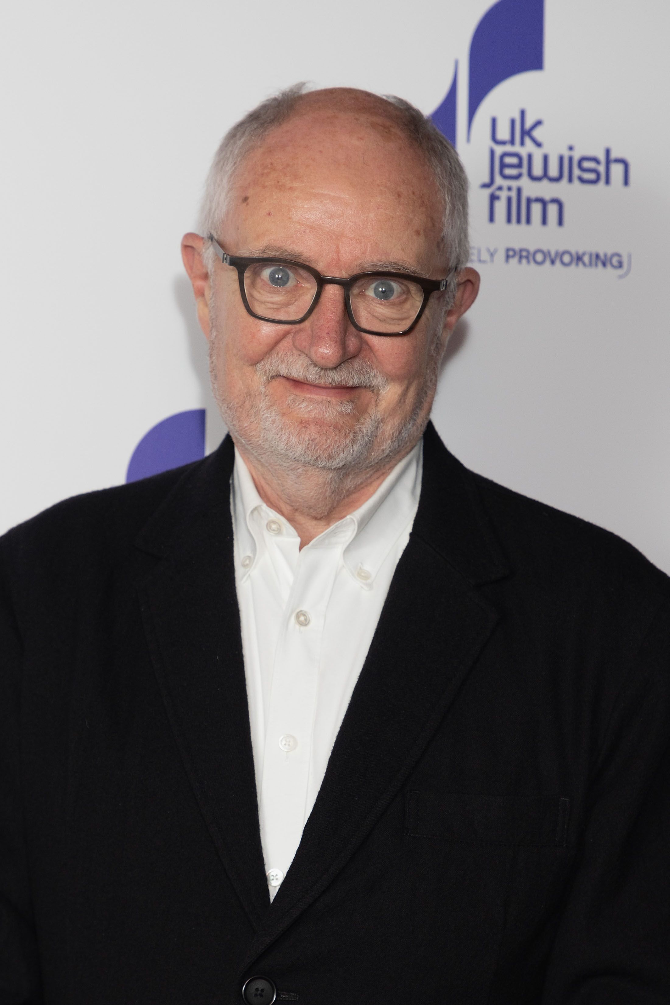 Jim Broadbent's head at Jewish Film Festival UK Premiere de Charlotte