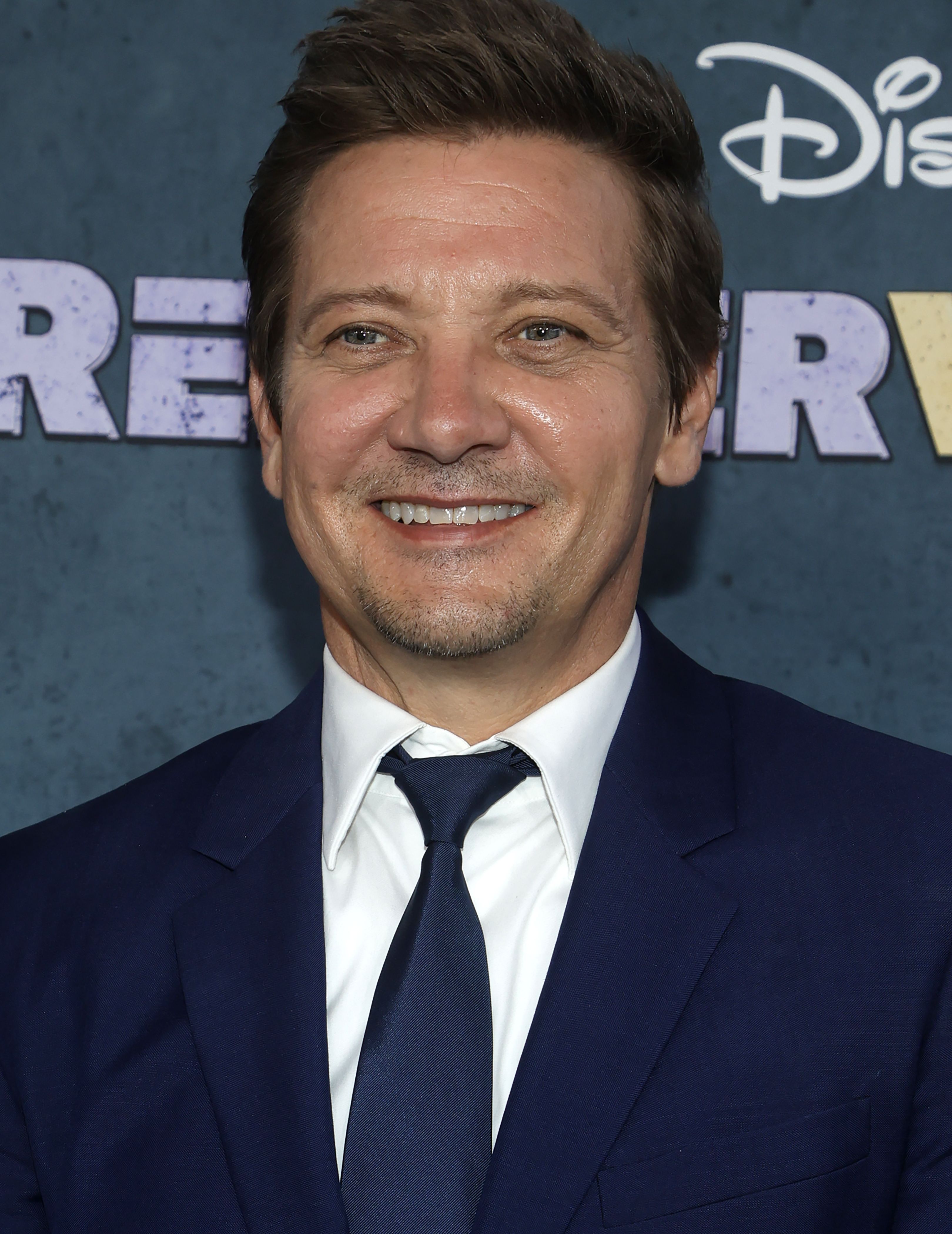 Mayor Of Kingstown Season 3 Review: Jeremy Renner Is Brilliant In ...