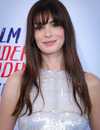 Headshot Of Anne Hathaway In The 2024 Film Independent Spirit Awards