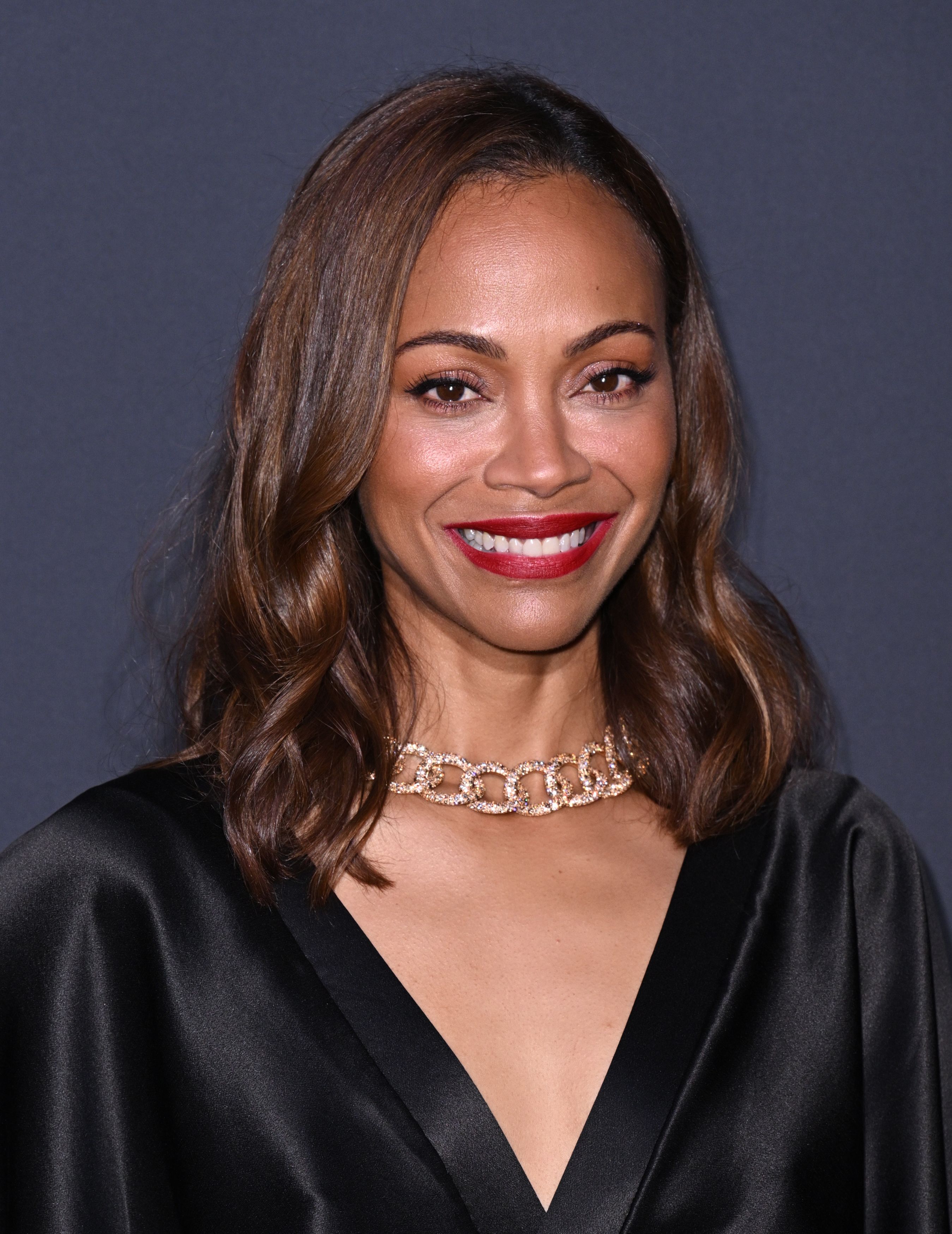 Foto de Zoe Saldana en los KERING Women In Motion Awards 2024