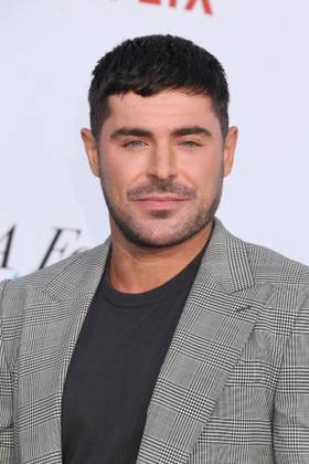 Headshot Of Zac Efron In The Premiere Of Netflix's 'A Family Affair'