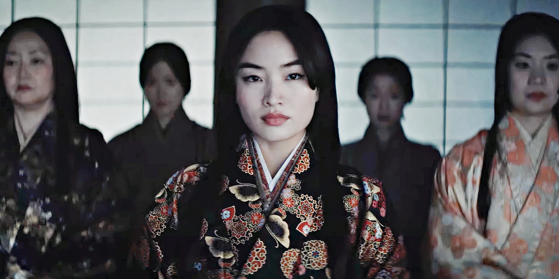 Lady Mariko sentada na frente de mulheres em Shogun
