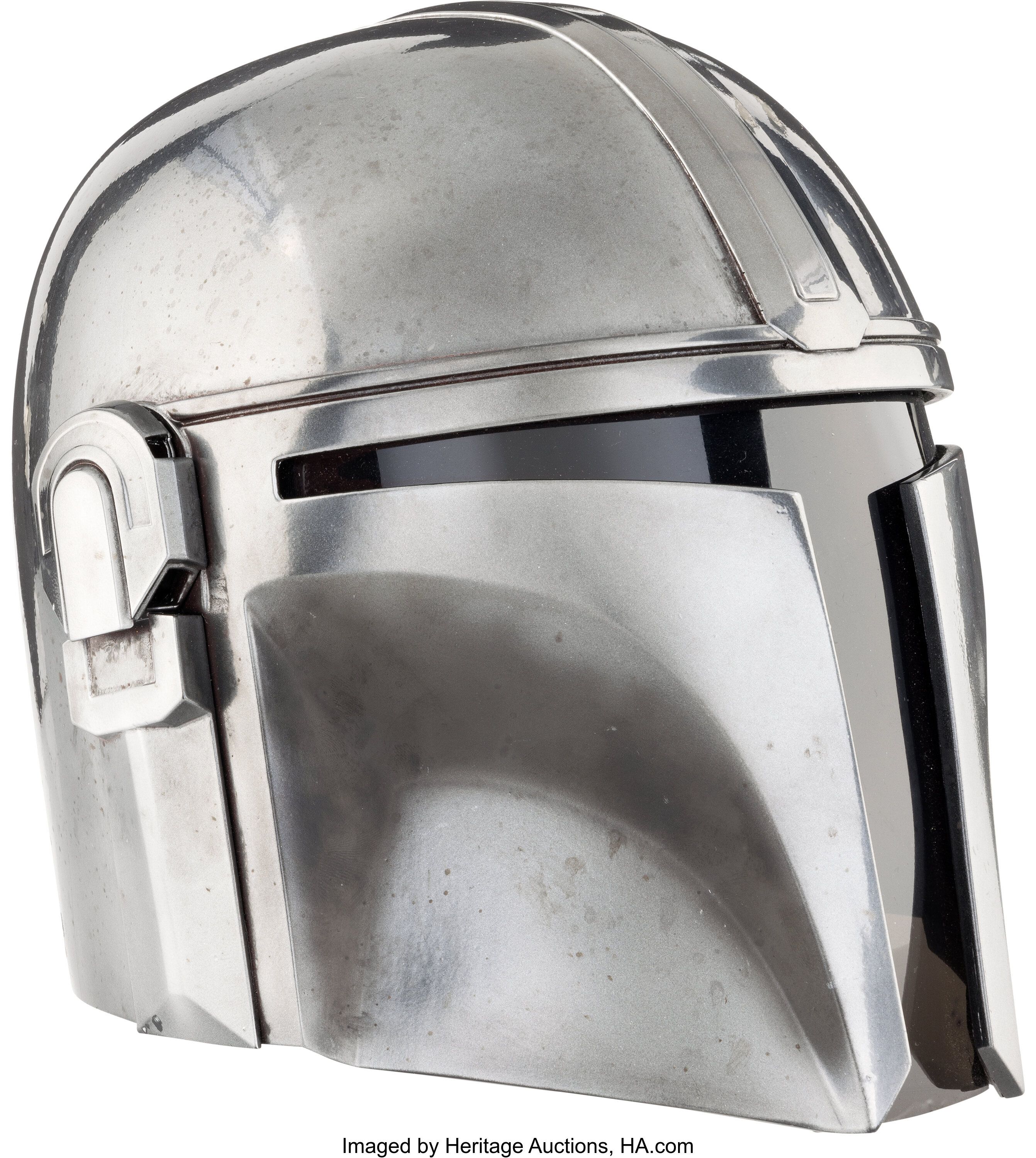 Princess Leia's RotJ Bikini, Mando's Helmet, & More Officially Up For Auction