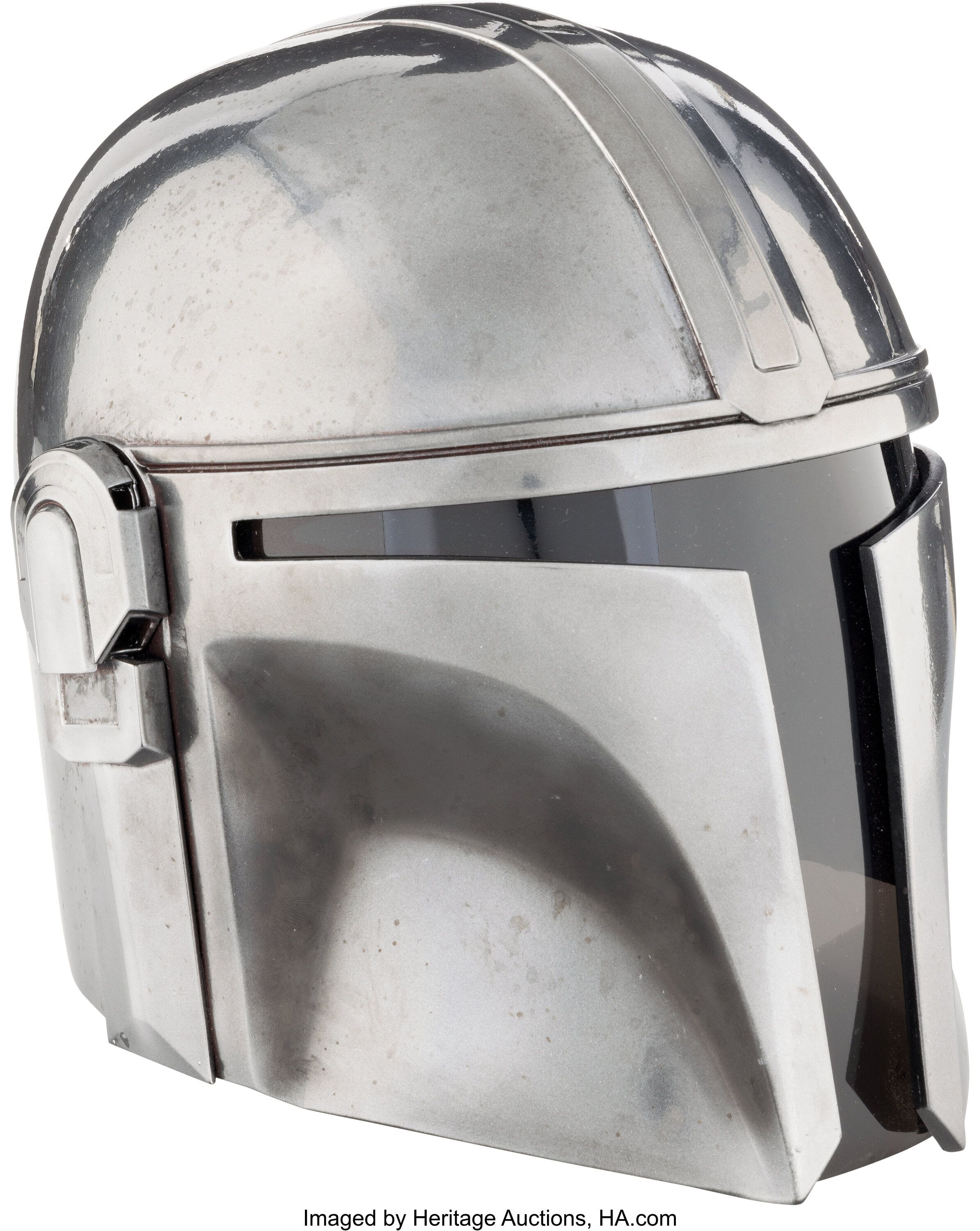 Princess Leia's RotJ Bikini, Mando's Helmet, & More Officially Up For Auction