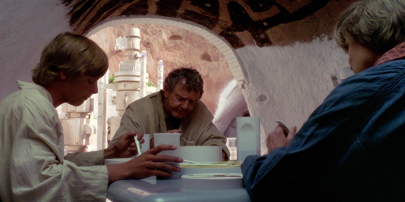 One Major Obi-Wan Kenobi Change Shows Star War Has Forgotten One Of George Lucas' Most Important Lessons