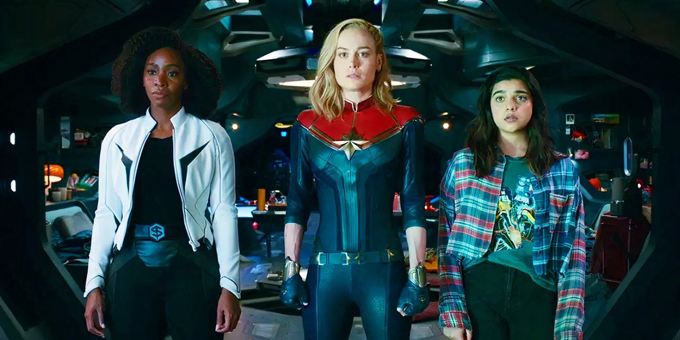 Photon, Captain Marvel and Ms. Marvel in space in The Marvels