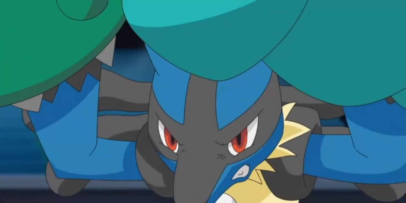 Lucario pushes back attacks from Copperajah and Ferrothorn after evolving.