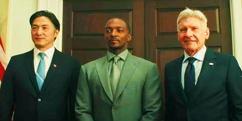 Sam Wilson taking a photo with President Ross in Captain America Brave New World