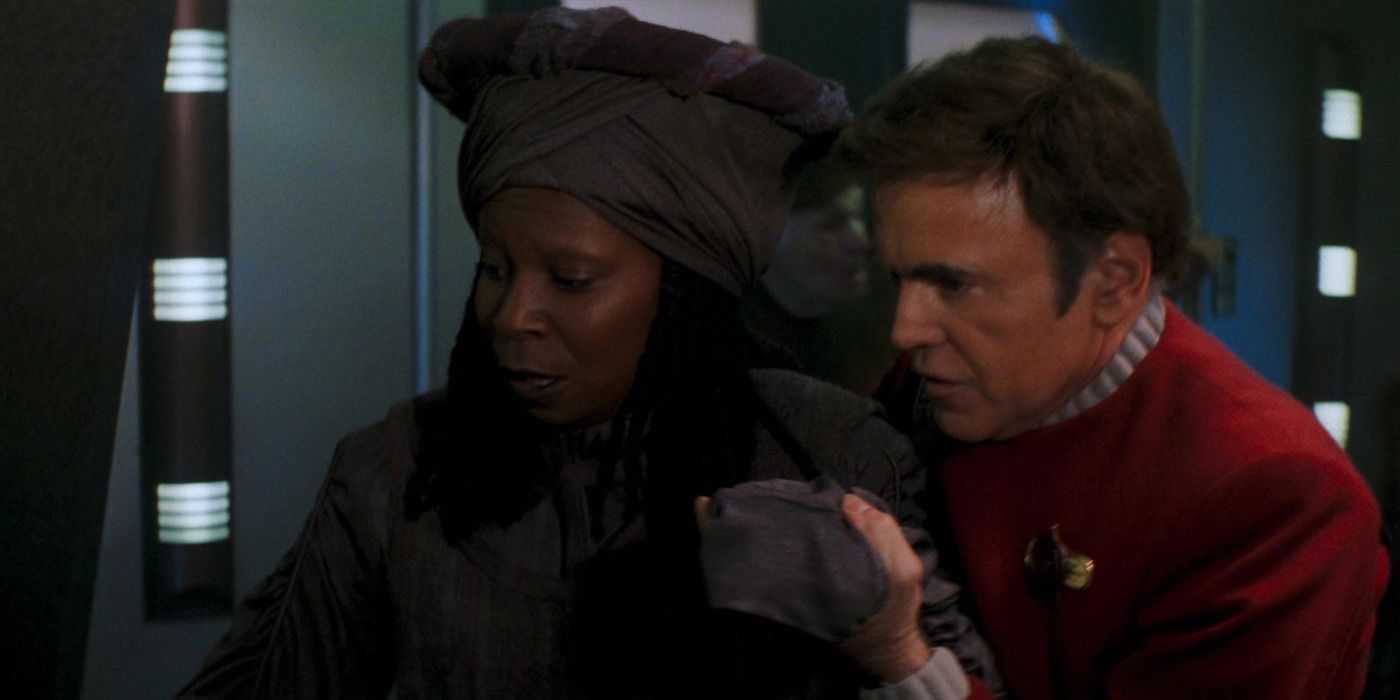 Guinan Timeline: Every Star Trek Era TNGs Bartender Appears In