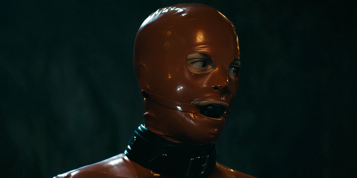 Laddio in a red rubber suit in The Boys.