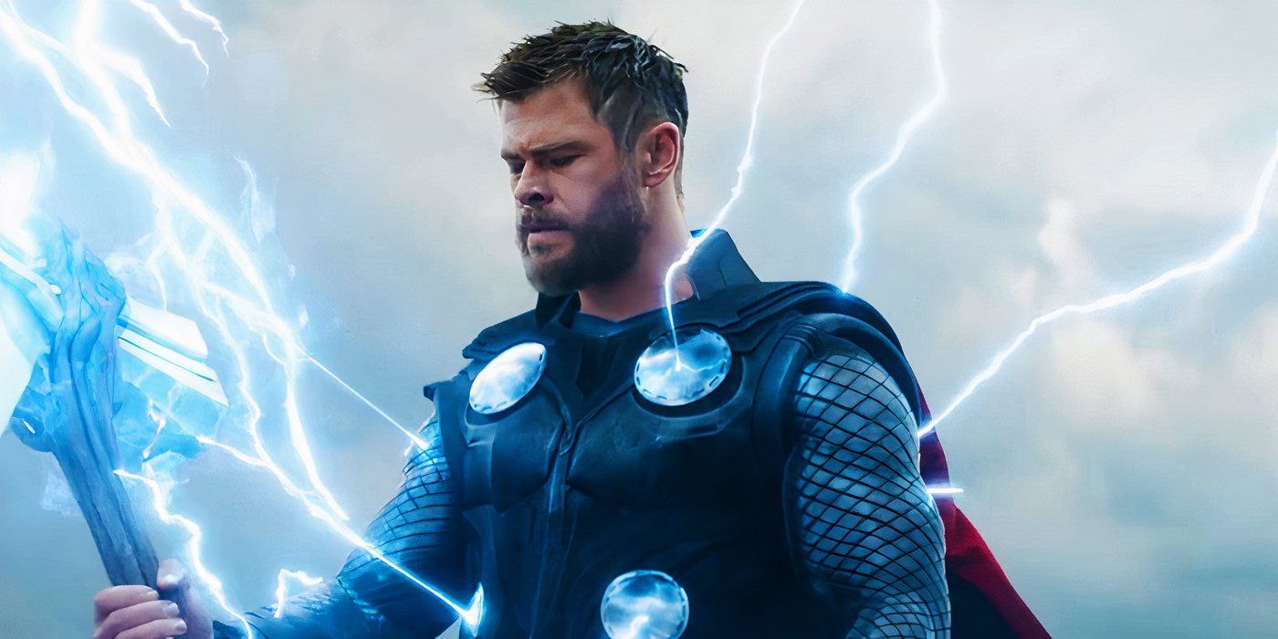 Thor using Stormbreaker and lightning in Avengers Infinity War