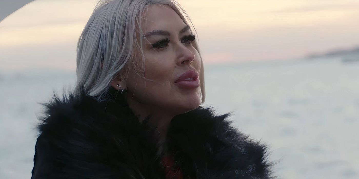 Tigerlily in 90 Day Fiance in furry black coat yelling at Adnan