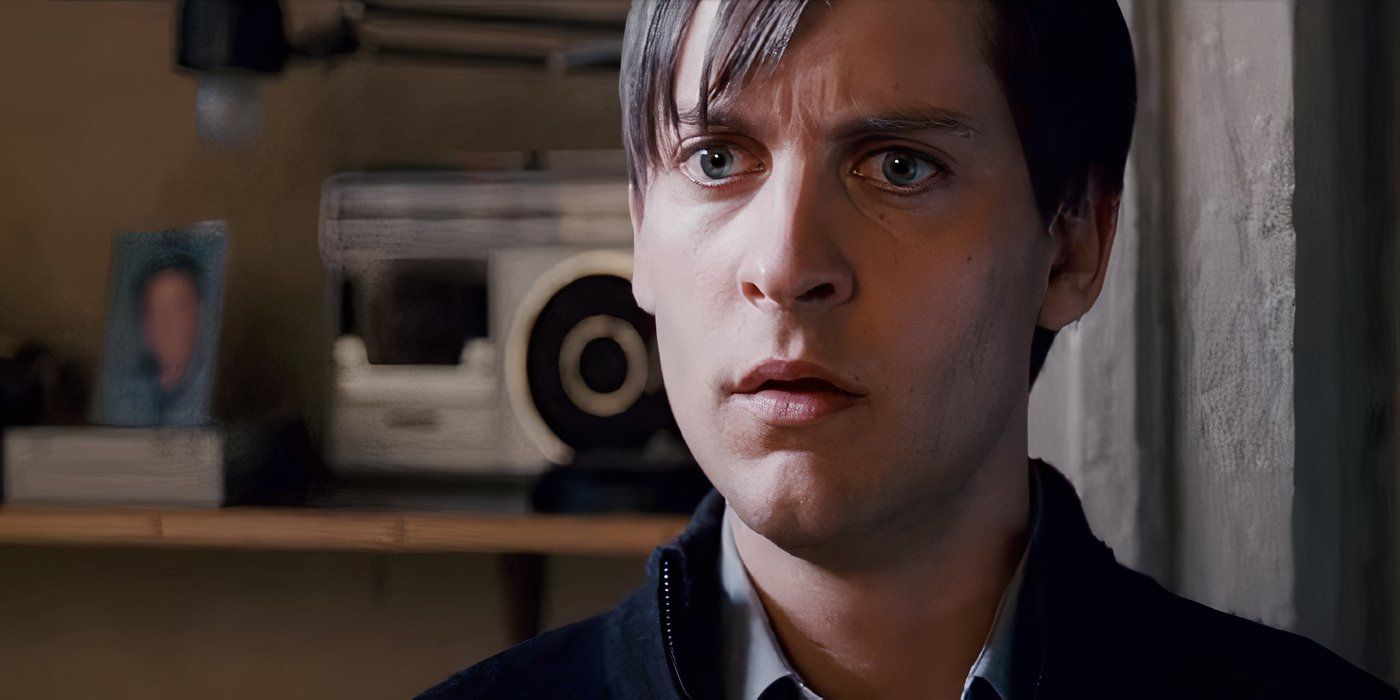 Tobey Maguire as Peter Parker looking in a mirror in Spider-Man 3 deleted scene