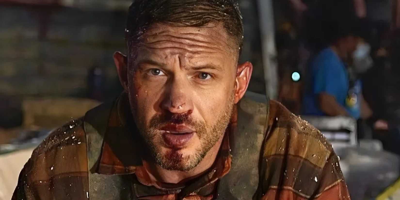 Walker (Tom Hardy) in a police vest with a bloody nose in Havoc