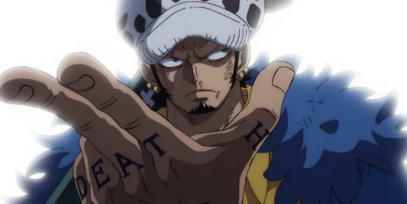 Trafalgar Law using his Ope Ope no Mi powers against marine soldiers in One Piece (1)