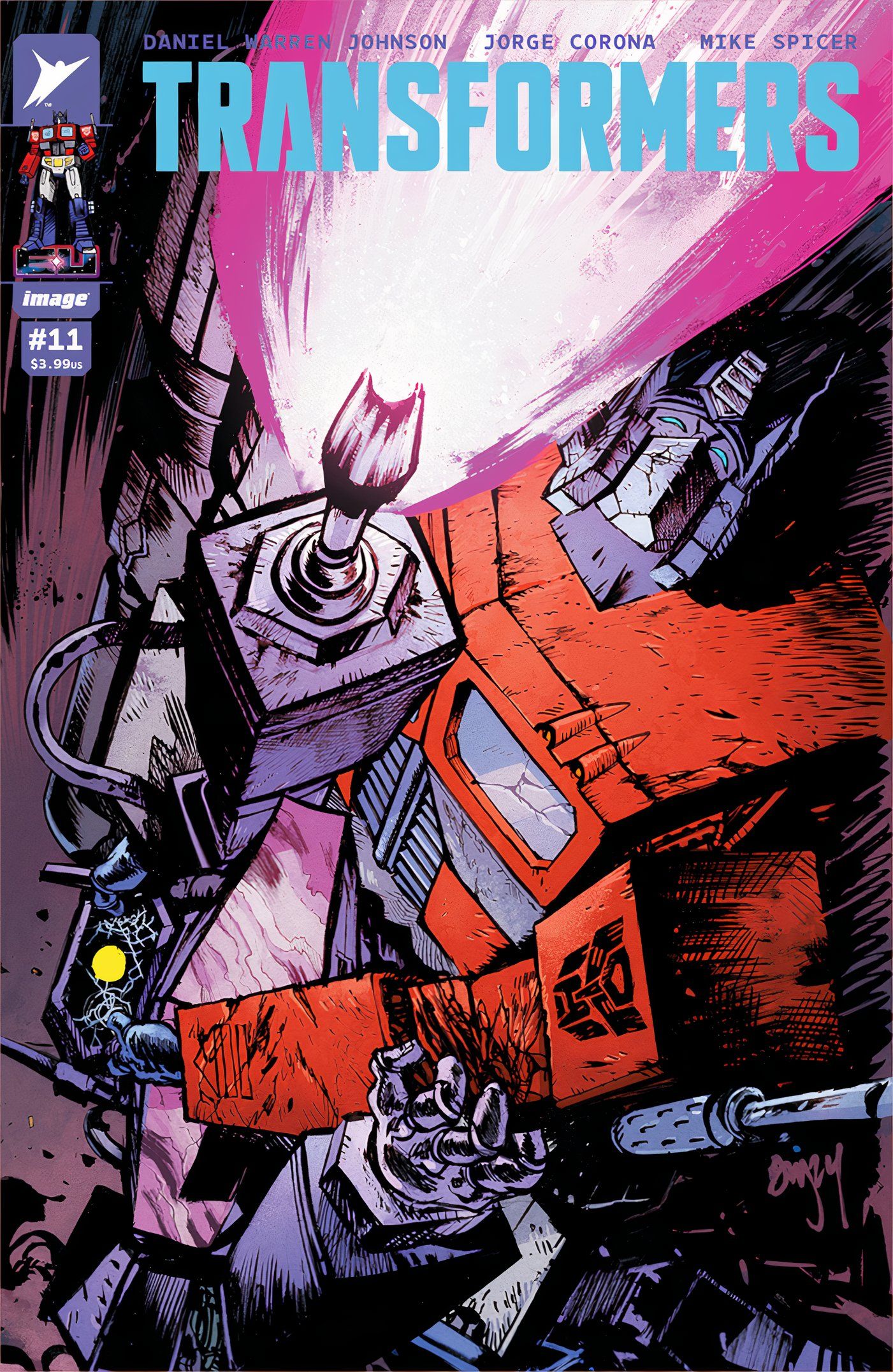Transformers #11 cobre Optimus Prime e Shockwave brigando com unhas e dentes
