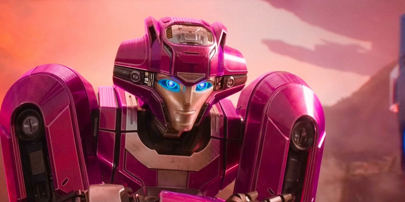 Elita-One (Scarlett Johansson) sorridente in Transformers One