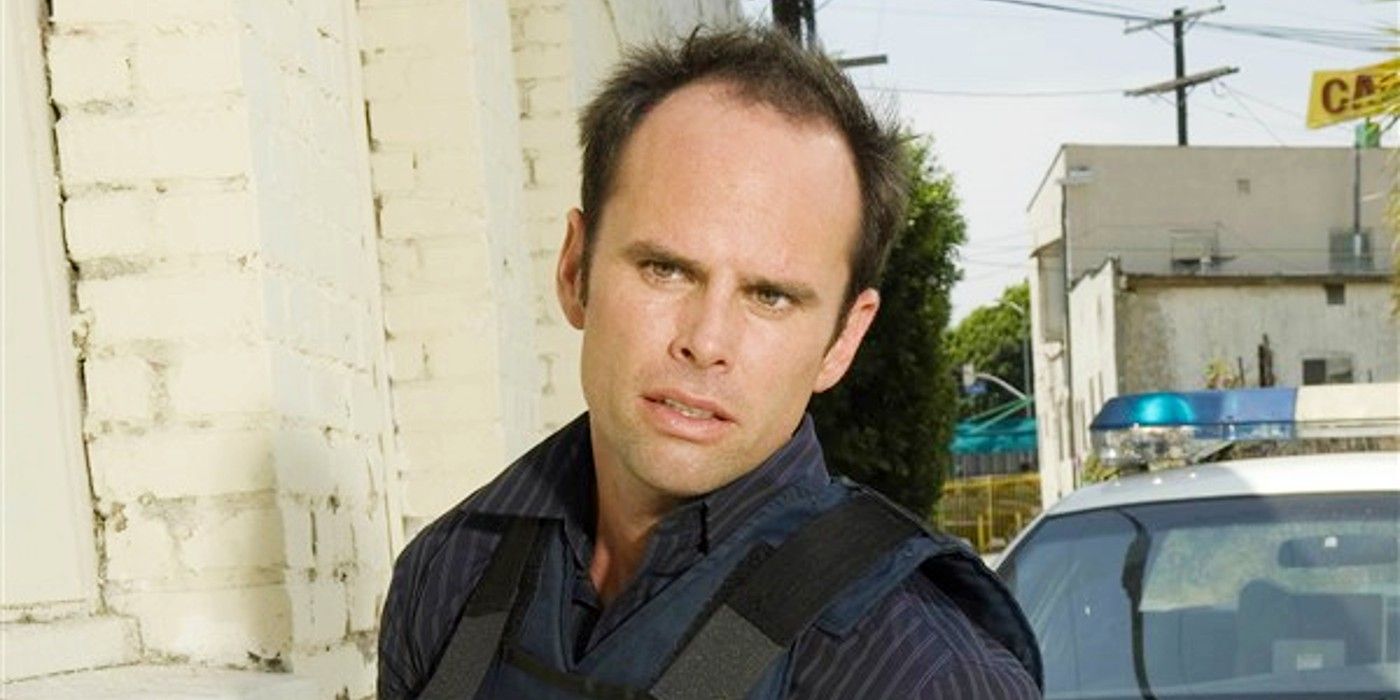 "This Is Real": Walton Goggins Reflects On Reality Check Of Filming The Shield After Being Scolded By Police Officer