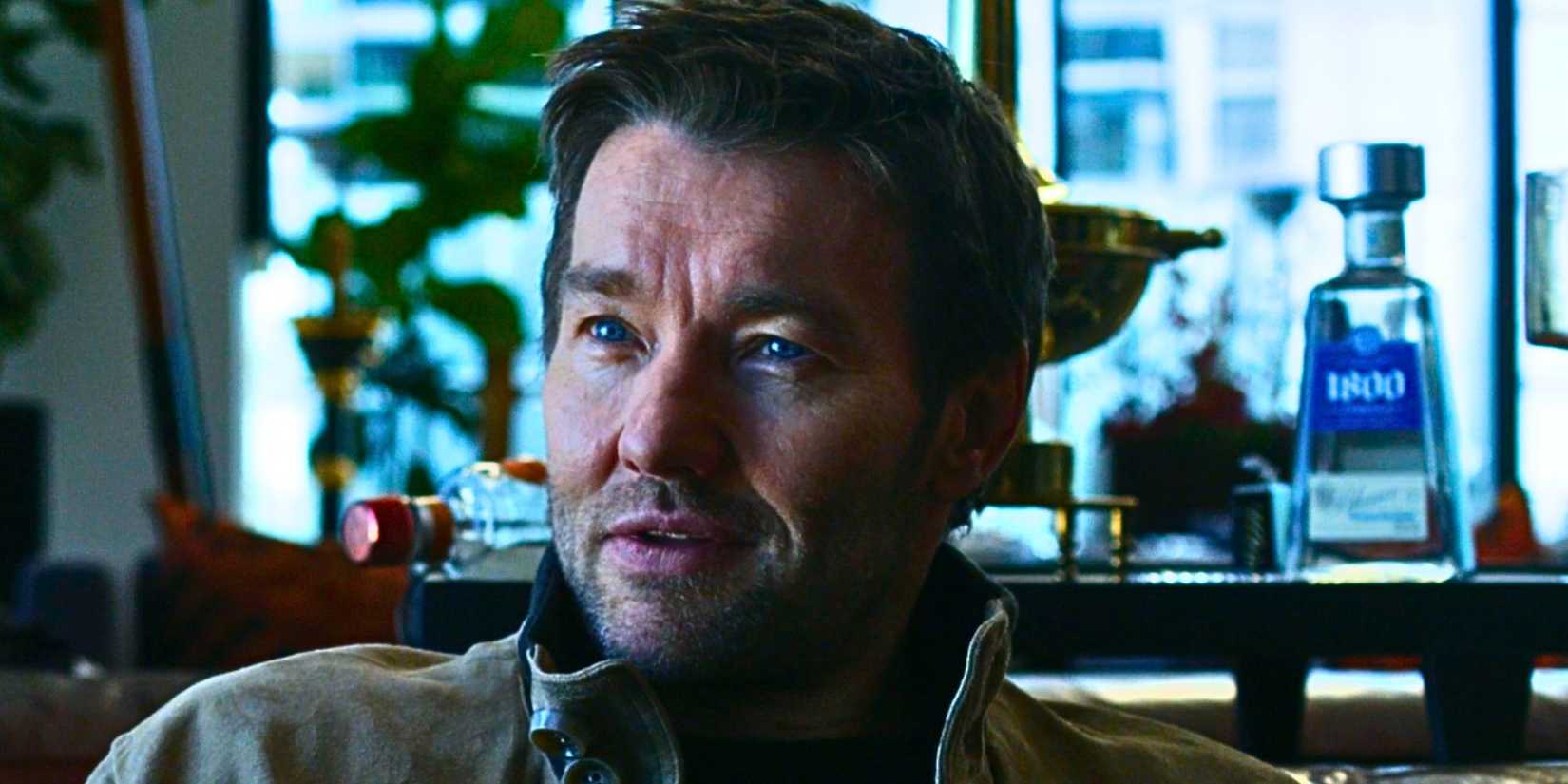 Joel Edgerton smiling slightly as Jason2 in Dark Matter