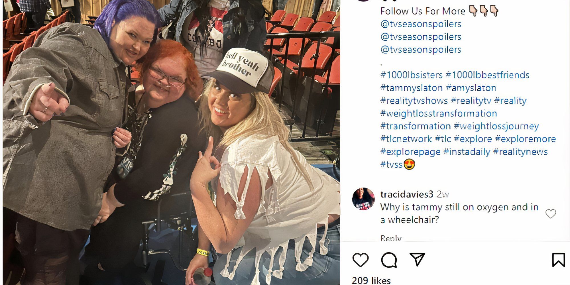 Las hermanas de 1000 libras Amy Slaton, Tammy Slaton y un fan no identificado posan para una foto en un evento público