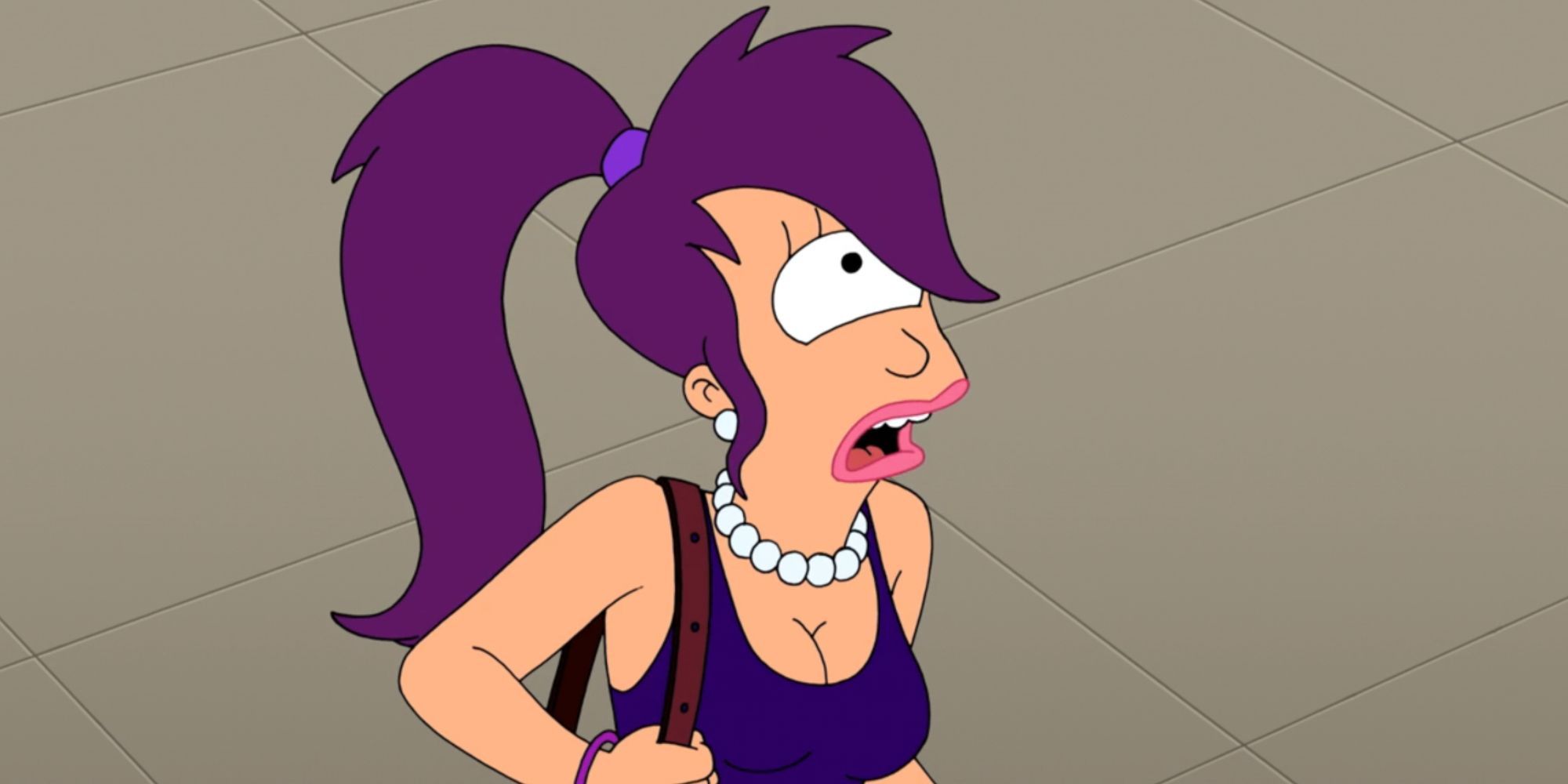 Leela looking shocked in Futurama