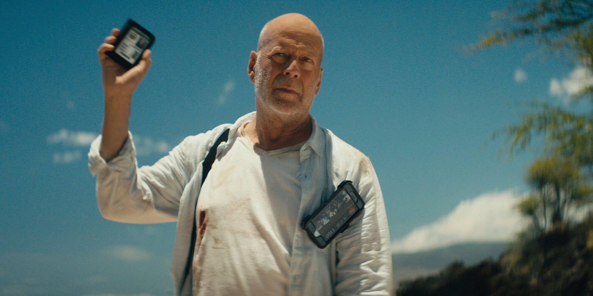 Paradise City: Bruce Willis' Last Movie Let Down A Legend