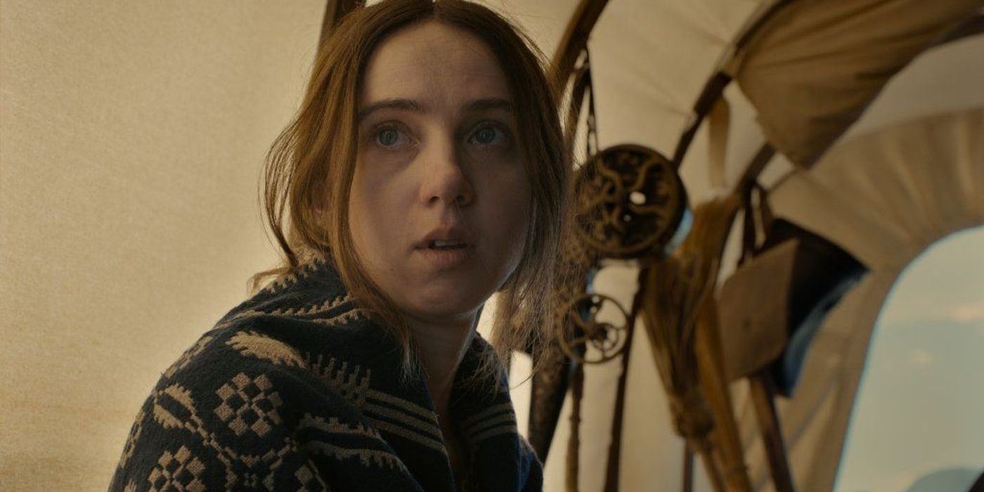 Zoe Kazan in the back of a wagon in The Ballad of Buster Scruggs