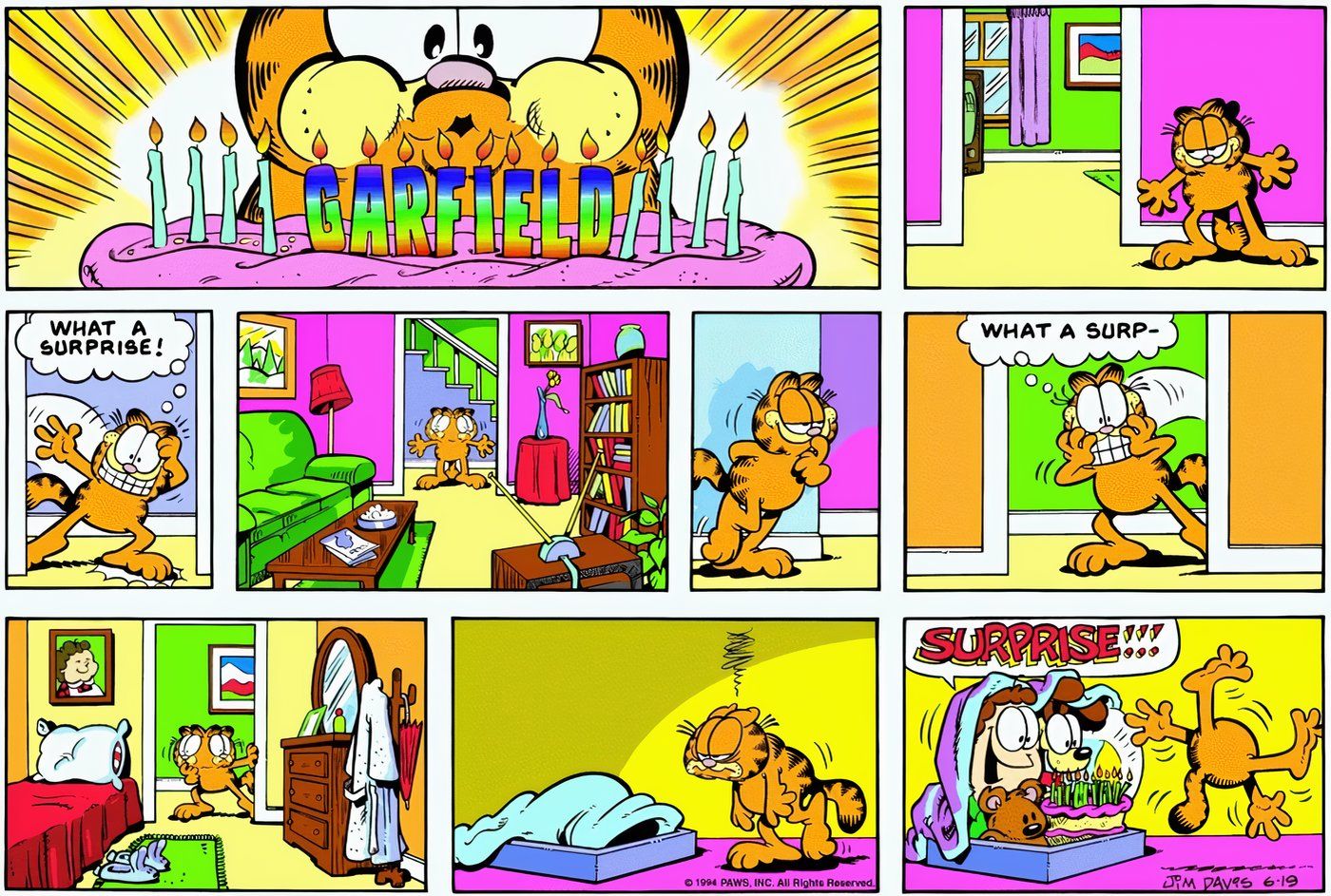 Garfield sendo surpreendido por Odie, Jon e Pooky em seu aniversário.