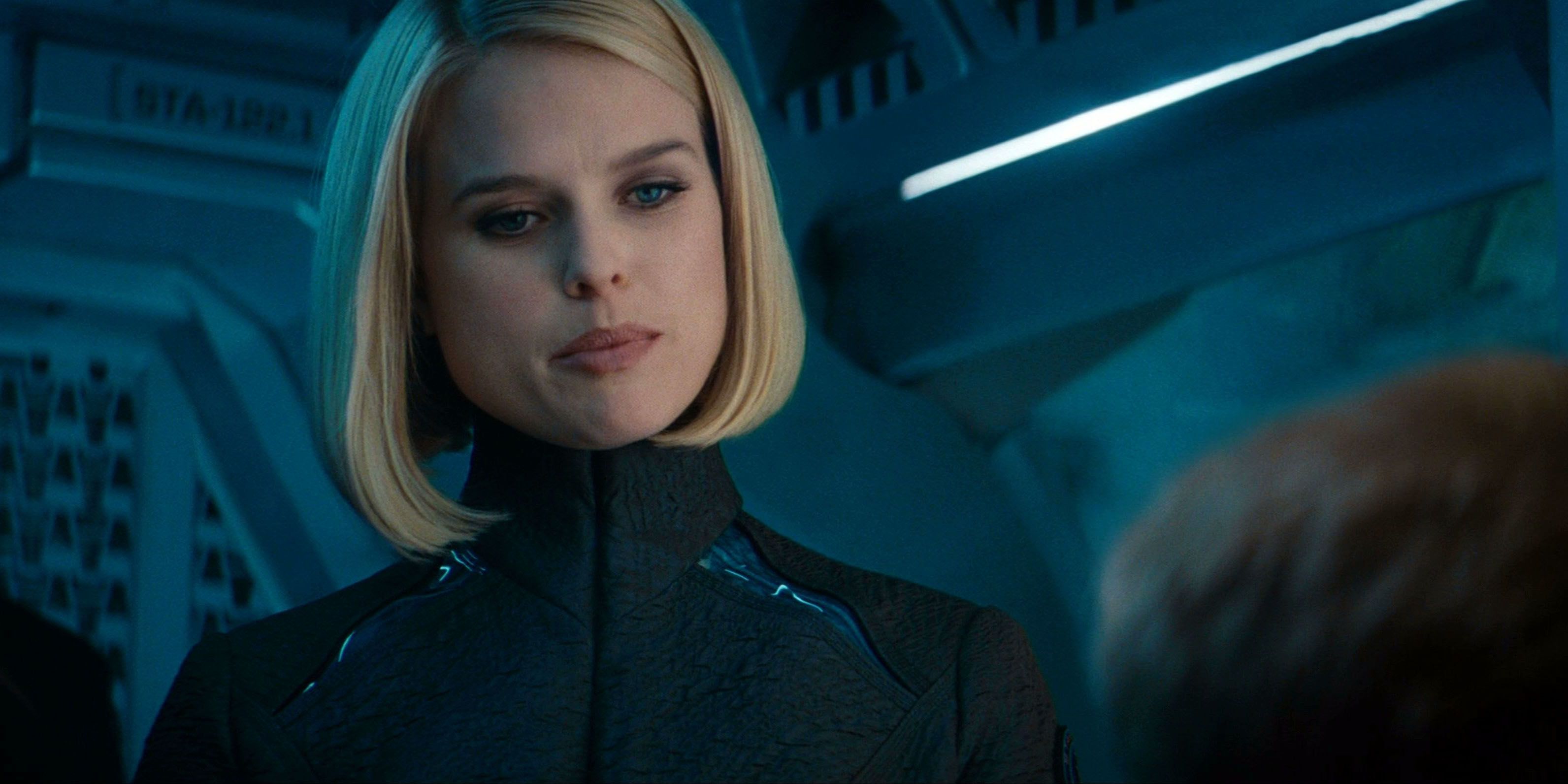 Alice Eve apresentada como Carol Marcus em Star Trek Into Darkness