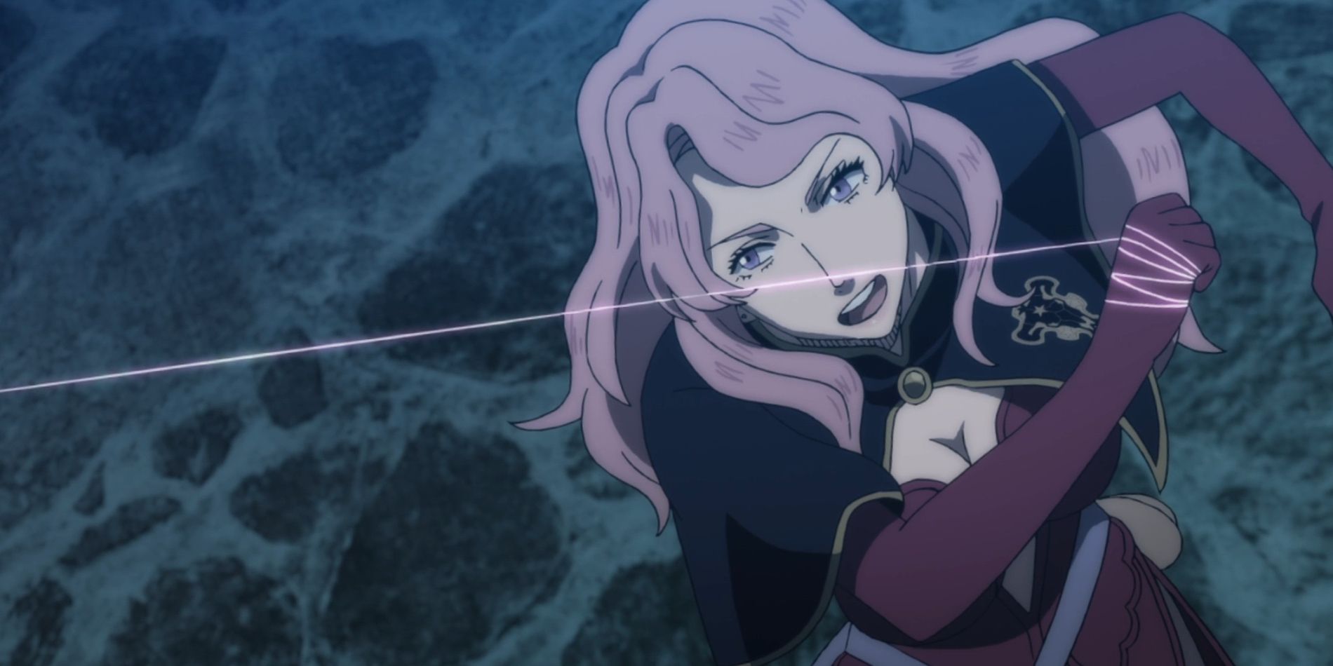 Black Clover combat Vanessa en utilisant la magie du fil