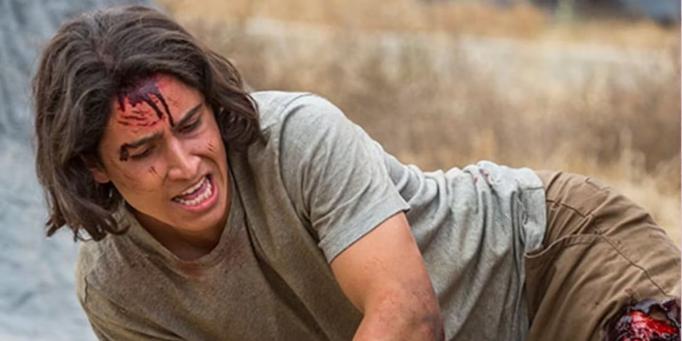 Chris sits on a bed in Fear the Walking Dead